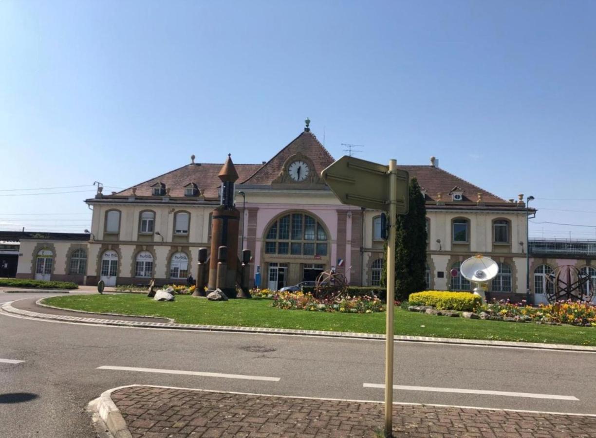 2 Locali Top Tra Francia/Svizzera Apartment Hegenheim ภายนอก รูปภาพ
